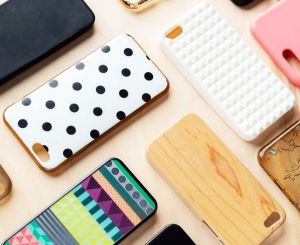 Как почистить чехол на телефон?