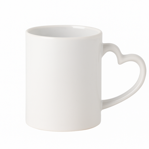 Кружка с ручкой в виде сердца Алкоголь це страшно, але Саньок не сцикло