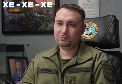 Жіноча футболка Посмішка Буданова 2