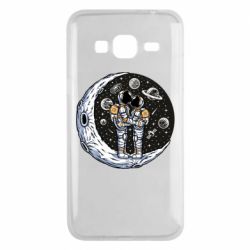 Чехол из раздела Abstactionist Couple of astronauts on the moon для Samsung J3 2016 - FATLINE Чехол из раздела Abstactionist Couple of astronauts on the moon для Samsung J3 2016