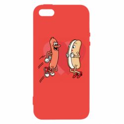 Чехол из раздела 14 Февраля Hot dog love для Apple iPhone 5 - FATLINE Чехол из раздела 14 Февраля Hot dog love для Apple iPhone 5