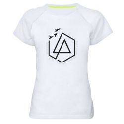 Женские спортивные футболки