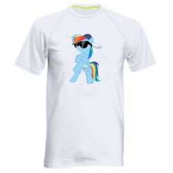 Мужские спортивные футболки