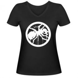 Жіночі футболки з V-подібним вирізом