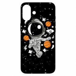 Чехол из раздела Баскетбол Astronaut and basketballs для Apple iPhone 16 Plus