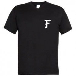 Мужские футболки с V-образным вырезом