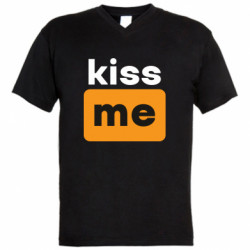 Чоловічі футболки з V-подібним вирізом