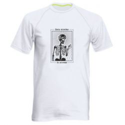 Мужские спортивные футболки