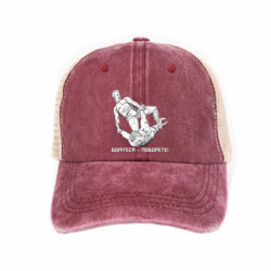 Кепки-тракеры тай-дай