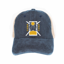 Кепки-тракеры тай-дай