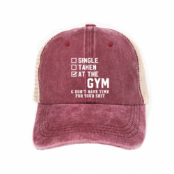 Кепки-тракеры тай-дай