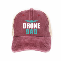 Кепки-тракеры тай-дай