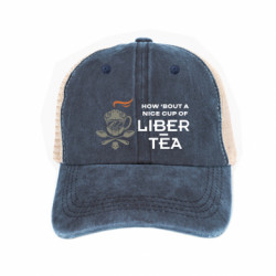 Кепки-тракеры тай-дай