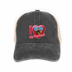 Кепки-тракеры тай-дай