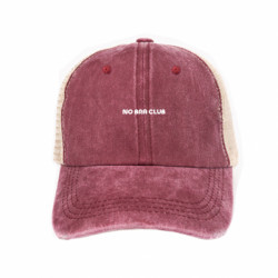 Кепки-тракеры тай-дай