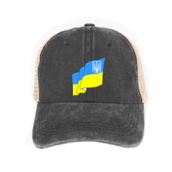 Кепки-тракеры тай-дай
