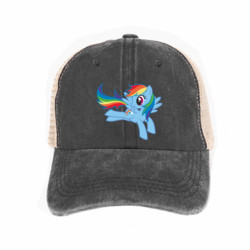 Кепки-тракеры тай-дай