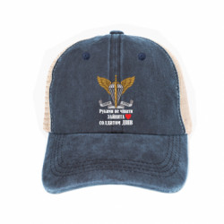 Кепки-тракеры тай-дай