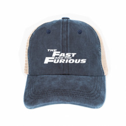 Кепки-тракеры тай-дай