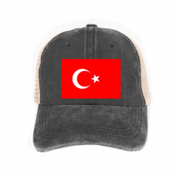 Кепки-тракери тай-дай