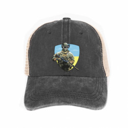 Кепки-тракеры тай-дай