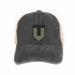 Кепки-тракери тай-дай