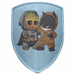 Шеврон щит Бэтмен и грут