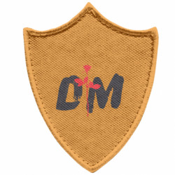 Шевроны заостренный щит