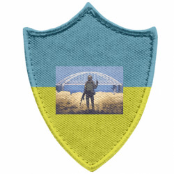 Шеврони загострений щит