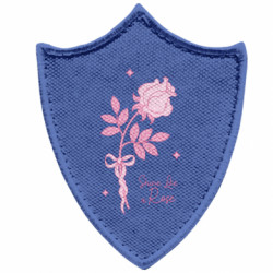 Шевроны заостренный щит