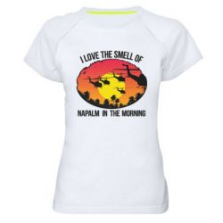 Женские спортивные футболки