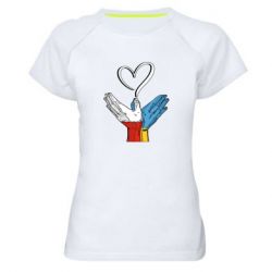 Женские спортивные футболки