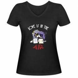 Жіночі футболки з V-подібним вирізом