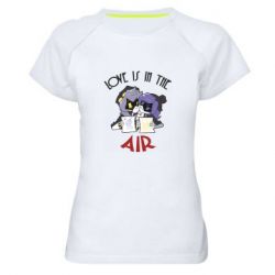 Жіночі спортивні футболки