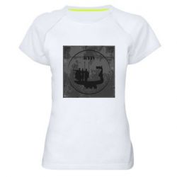 Женские спортивные футболки