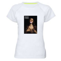 Женские спортивные футболки