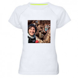 Женские спортивные футболки