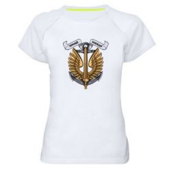 Женские спортивные футболки